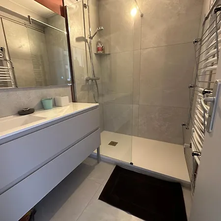 アパート Devant Les Grands Chalutiers ラ・ロシェル