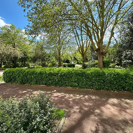 アパート Devant Les Grands Chalutiers ラ・ロシェル